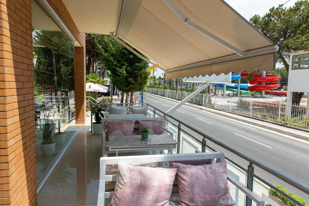 Intea Hotel โกเลม ภายนอก รูปภาพ
